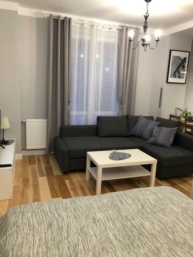 Cr Cichy Apartament W Centrum 比亚韦斯托克 外观 照片