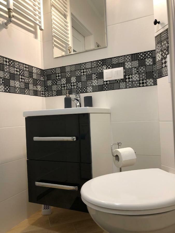 Cr Cichy Apartament W Centrum 比亚韦斯托克 外观 照片